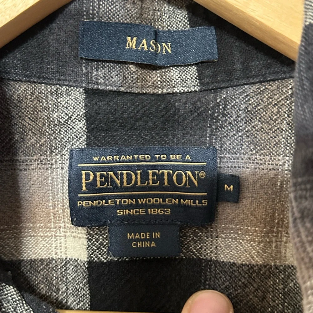 Pendleton Mason Button Up‎ - Picture 2 of 6